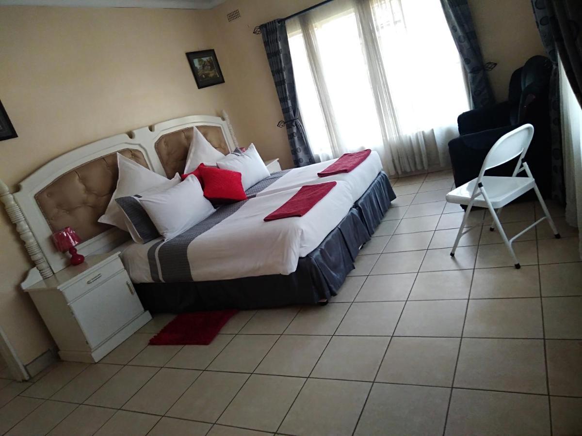 The Crown Inn Guest House Northwood Εξωτερικό φωτογραφία